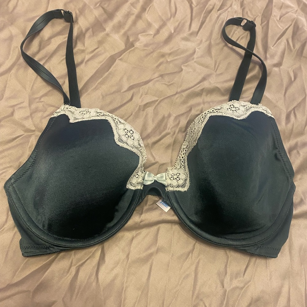 Green w/Lace GapBody bra..size 34D